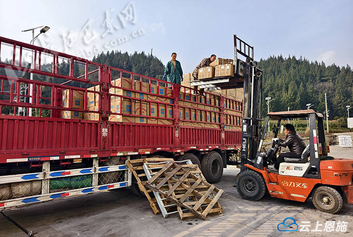 门红】巴东企业开足马力忙生产CQ9电子有